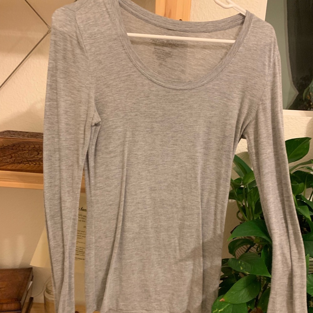 grey long sleeve